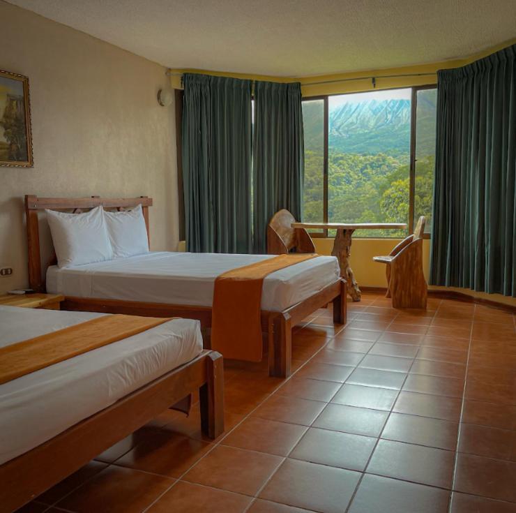 Arenal Roca Lodge & Bungalows La Fortuna Екстериор снимка