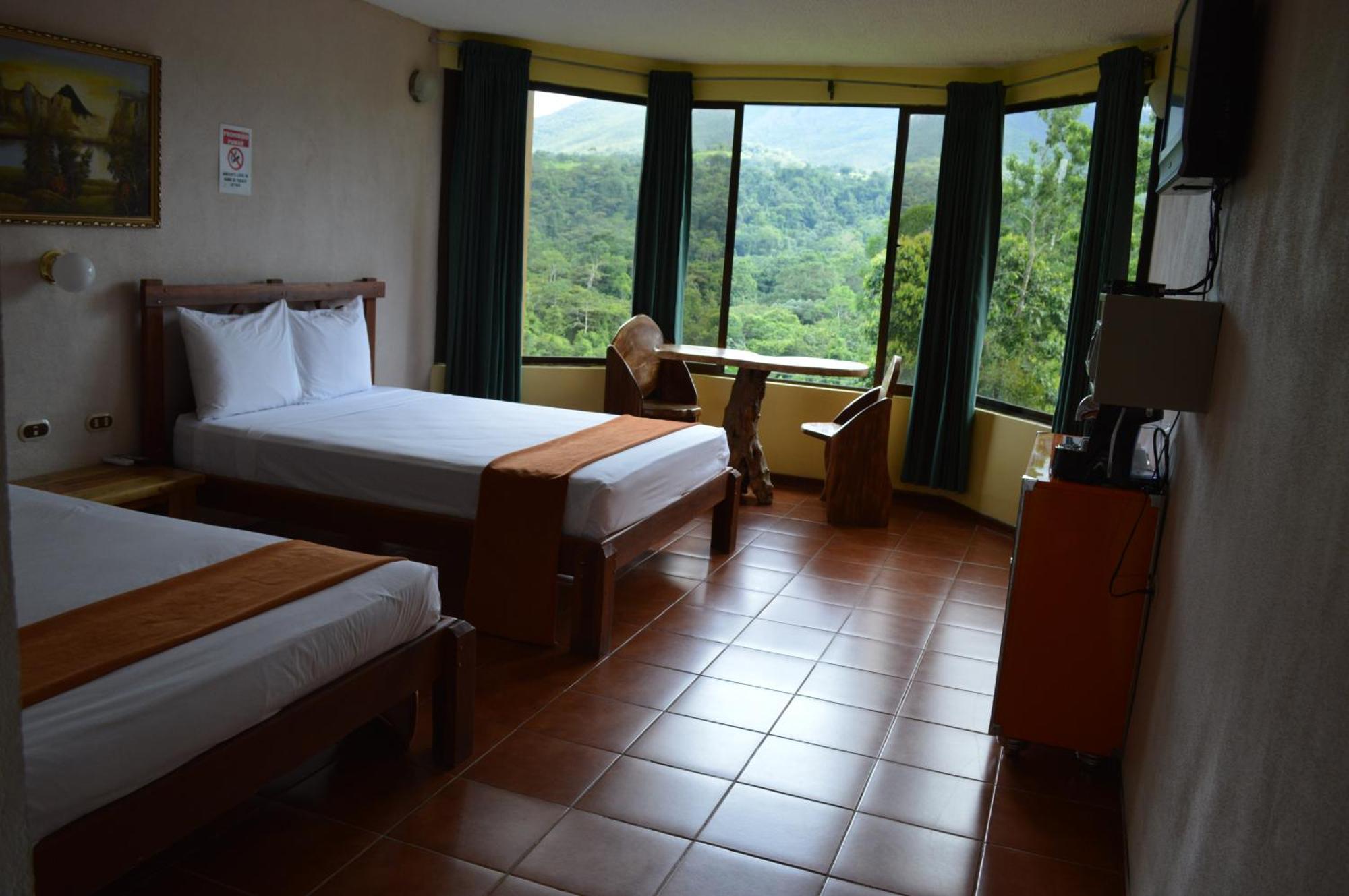 Arenal Roca Lodge & Bungalows La Fortuna Екстериор снимка