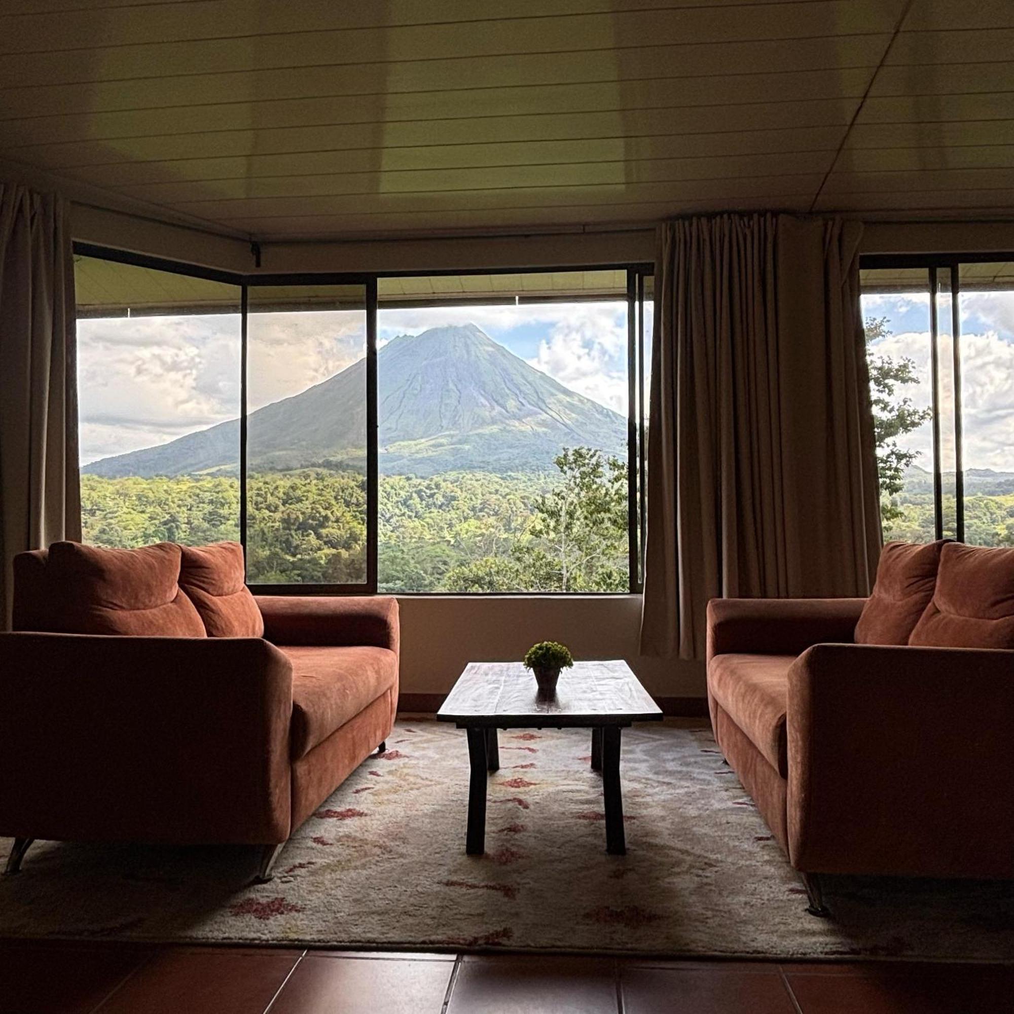 Arenal Roca Lodge & Bungalows La Fortuna Екстериор снимка